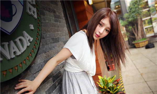 凤庆想找一个女性生孩子给报酬-｛找个女人生孩子多少钱｝